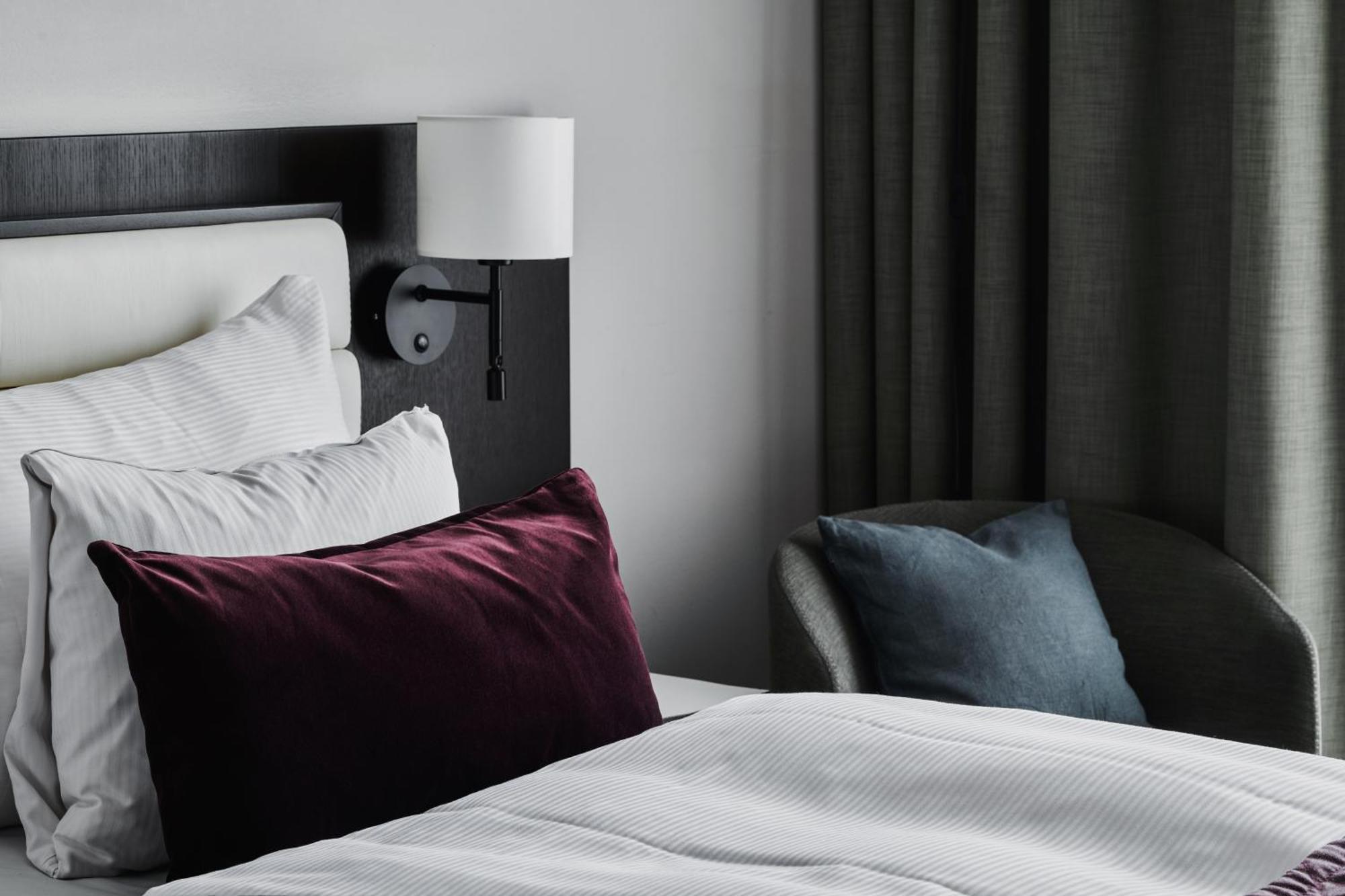 Standard Twin Room,1516394185:JPEG