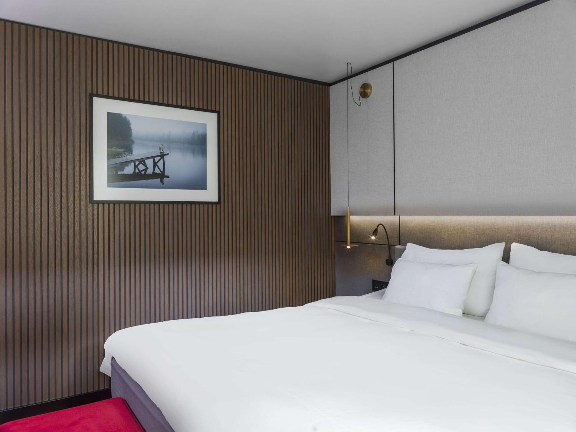 Net Zero Standard Room