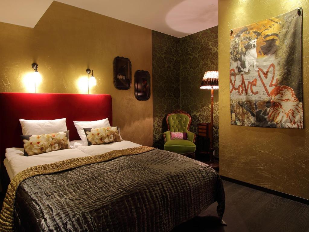 Chambre Lits Jumeaux avec Salle de Bains Privative (Sans Fenêtre)
